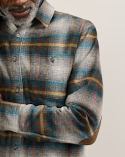 ALTERNATE VIEW OF MEN'S PLAID TRAIL SHIRT IN GREY MULTI PLAID image number 4