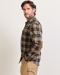 ALTERNATE VIEW OF MEN'S PLAID TRAIL SHIRT IN BROWN/GREEN PLAID image number 3
