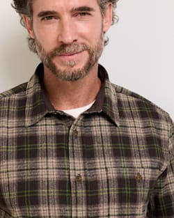 ALTERNATE VIEW OF MEN'S PLAID TRAIL SHIRT IN BROWN/GREEN PLAID image number 4