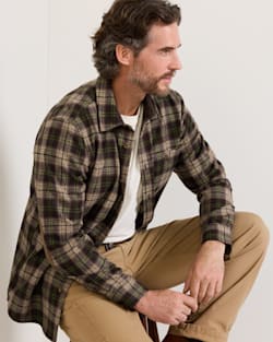 ALTERNATE VIEW OF MEN'S PLAID TRAIL SHIRT IN BROWN/GREEN PLAID image number 6