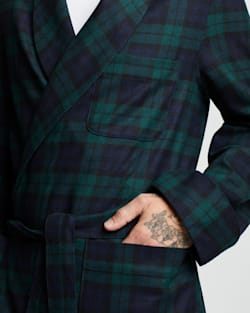 ALTERNATE VIEW OF MEN'S WASHABLE WHISPERWOOL ROBE IN BLACK WATCH TARTAN image number 2