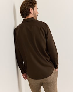 ALTERNATE VIEW OF MEN'S MILL MERINO SHIRT IN BROWN/GREEN image number 4