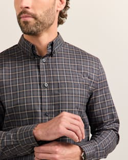 ALTERNATE VIEW OF MEN'S FREMONT COTTON SHIRT IN NAVY CHECK image number 5