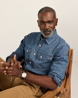 MEN'S GAMBLER DENIM SHIRT IN DENIM BLUE image number 1
