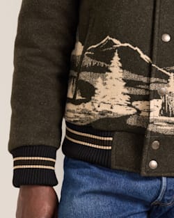 ALTERNATE VIEW OF MEN'S LOOKOUT VALLEY VARSITY WOOL JACKET IN GREEN image number 5