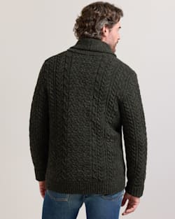 ALTERNATE VIEW OF MEN'S WOOL FISHERMAN CARDIGAN IN DARK GREEN HEATHER image number 4