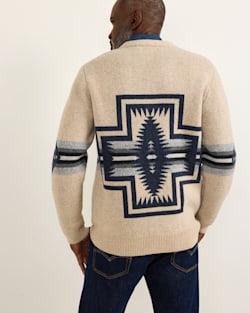 ALTERNATE VIEW OF MEN'S HARDING LAMBSWOOL CARDIGAN IN OATMEAL image number 4
