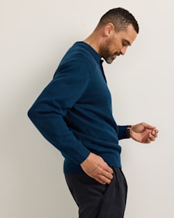 ALTERNATE VIEW OF MEN'S MERINO POLO SWEATER IN NAVY HEATHER image number 3