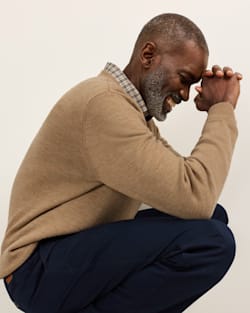ALTERNATE VIEW OF MEN'S MERINO V-NECK SWEATER IN CAMEL image number 4
