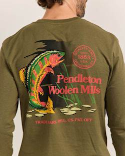 ALTERNATE VIEW OF MEN'S LONG-SLEEVE FRESHWATER FISHING GRAPHIC TEE IN MILITARY/MULTI image number 5