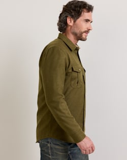 ALTERNATE VIEW OF MEN'S SCOUT SHIRT IN GREEN MIX image number 4