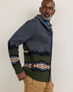 ALTERNATE VIEW OF MEN'S MOUNTAIN COTTON CARDIGAN IN BLUE MULTI image number 3