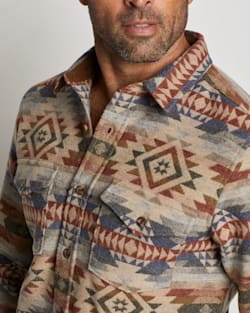 ALTERNATE VIEW OF MEN'S LA PINE SHIRT IN TAN SMITH ROCK image number 4