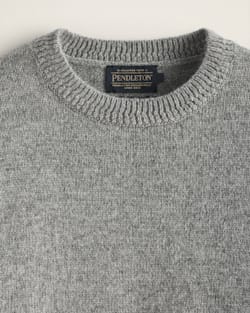 MEN'S SHETLAND COLLECTION SWEATER image number 2