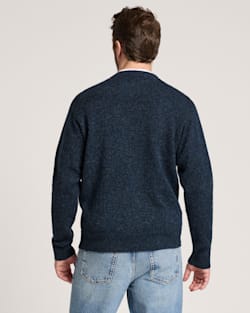 ALTERNATE VIEW OF MEN'S SHETLAND WASHABLE WOOL CREWNECK IN INDIGO HEATHER image number 2