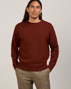 MEN'S SHETLAND COLLECTION SWEATER IN DARK RED HEATHER image number 1