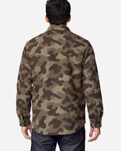 MEN'S CAMO JACQUARD QUILTED SHIRT JACKET