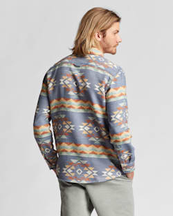 ALTERNATE VIEW OF MEN'S BEACH SHACK JACQUARD COTTON SHIRT IN BLUE/GREEN MULTI image number 3