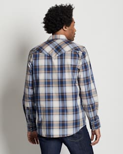 ALTERNATE VIEW OF MEN'S LONG-SLEEVE BISHOP COTTON SHIRT IN NAVY/SKY/TAN PLAID image number 3
