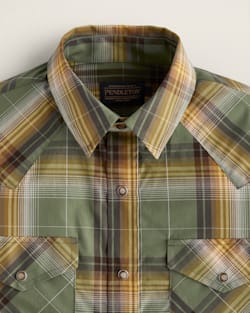 ALTERNATE VIEW OF MEN'S PLAID LONG-SLEEVE BISHOP COTTON SHIRT IN GREEN/BRONZE image number 2