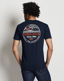 ALTERNATE VIEW OF MEN'S ADVENTURE WAVE GRAPHIC TEE IN MIDNIGHT NAVY/WHITE image number 2