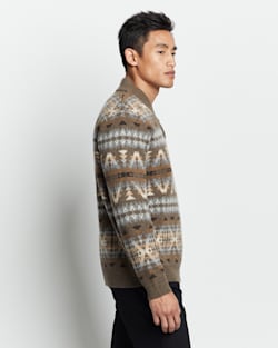 ALTERNATE VIEW OF MEN'S SUMMIT PEAK LAMBSWOOL SWEATER IN TAN image number 3