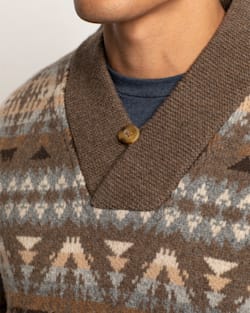 ALTERNATE VIEW OF MEN'S SUMMIT PEAK LAMBSWOOL SWEATER IN TAN image number 5