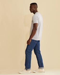 ALTERNATE VIEW OF MEN'S WESTBOUND GRAPHIC TEE IN HEATHER GREY/BLACK image number 3