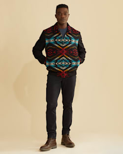 MEN'S REDMOND WOOL COAT IN BLACK CARICO LAKE image number 1