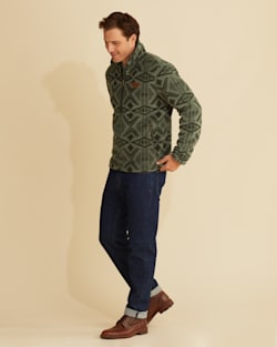 ALTERNATE VIEW OF MEN'S HALF-ZIP FLEECE JACKET IN MOSS/FOREST DIAMOND RIVER image number 2