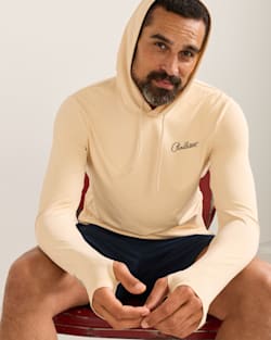 BIG WAVE UNISEX LONG-SLEEVE RASHGUARD IN SANDSHELL/BIG WAVE image number 1