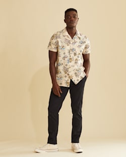 MEN'S SHORT-SLEEVE PALMS ALOHA SHIRT IN SAND image number 1