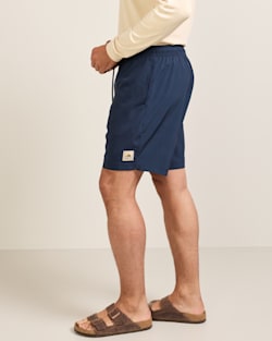 ALTERNATE VIEW OF SALMON FALLS HYDROMORPH SWIM TRUNKS IN DRESS BLUES/SALMON FALLS image number 3