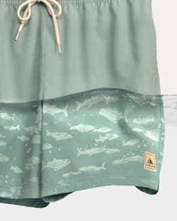 ALTERNATE VIEW OF SALMON FALLS HYDROMORPH SWIM TRUNKS IN CHINOIS GREEN/SALMON FALLS image number 6