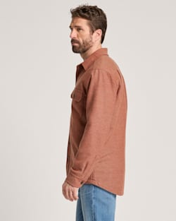 ALTERNATE VIEW OF QUILTED CPO JACKET IN RED/TAN MIX image number 3