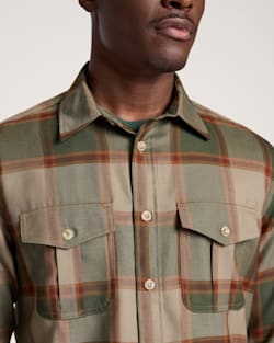 ALTERNATE VIEW OF MEN'S PLAID HARRISON MERINO SHIRT IN GREEN/TAN BLOCK PLAID image number 4