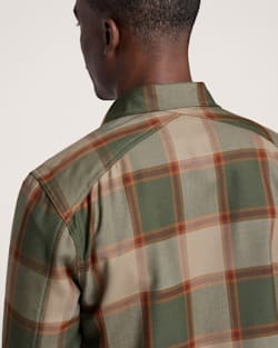 ALTERNATE VIEW OF MEN'S PLAID HARRISON MERINO SHIRT IN GREEN/TAN BLOCK PLAID image number 5