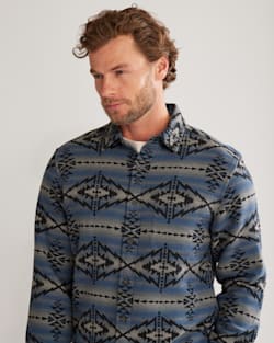 ALTERNATE VIEW OF MEN'S MARSHALL DOUBLESOFT SHIRT IN TRAPPER PEAK BLUE/GREY image number 2