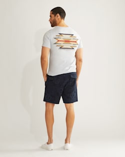 ALTERNATE VIEW OF MEN'S WYETH TRAIL GRAPHIC TEE IN LIGHT BLUE/MULTI image number 3