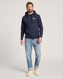 ALTERNATE VIEW OF MEN'S HERITAGE LOGO HOODIE IN NAVY/GOLD image number 5