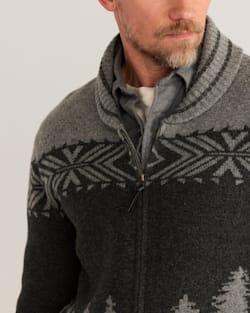 undefined image number 4