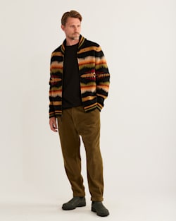 MEN'S TYE RIVER LAMBSWOOL CARDIGAN IN BLACK/SCARLET image number 1