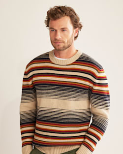 ALTERNATE VIEW OF MEN'S MERINO STRIPE CREW SWEATER IN LINEN/NAVY OMBRE image number 4
