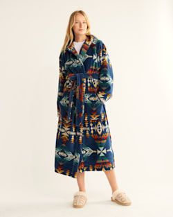 UNISEX COTTON TERRY VELOUR ROBE IN NAVY DIAMOND PEAK image number 1