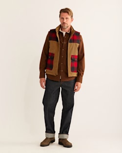 MEN'S BLACK HILLS DOWN VEST IN RED OMBRE image number 1