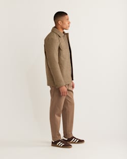 ALTERNATE VIEW OF MEN'S BOULDER TRUCKER JACKET IN NEUTRAL HOUNDSTOOTH image number 2