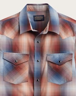 ALTERNATE VIEW OF MEN'S PLAID SHORT-SLEEVE BISHOP COTTON SHIRT IN BRICK/NAVY OMBRE image number 2