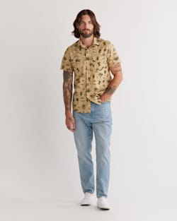 【U LAN】Spark printed loose fit short-sleeved LOSTNFOUND Asymmetrical Zip Glossy Half-Sleeve Shirt