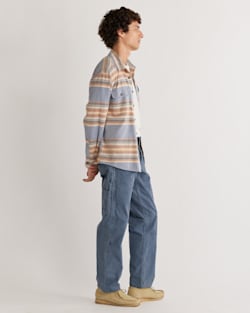 ALTERNATE VIEW OF MEN'S STRIPED BEACH SHACK COTTON SHIRT IN INDIGO image number 2