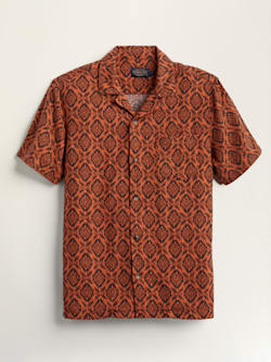 MEN'S SHORT-SLEEVE LINEN CAMP SHIRT IN RED SPICE MEDALLION image number 1